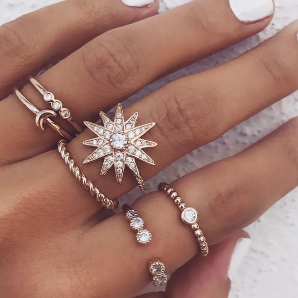 Jewelry - 6 Pcs/Set Gold Starburst And Rhinestones Rings